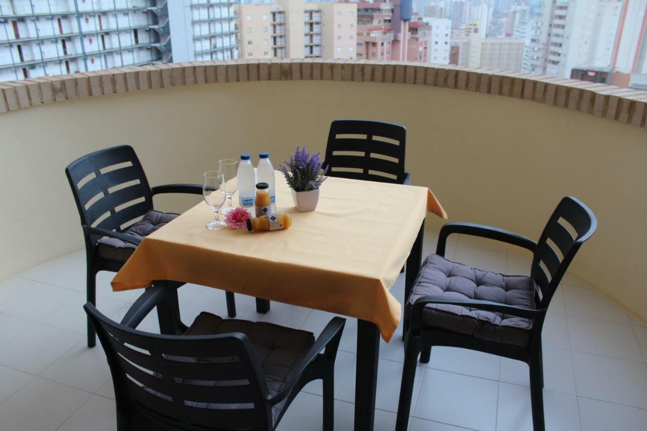 Apartamento Benidorm Viena المظهر الخارجي الصورة