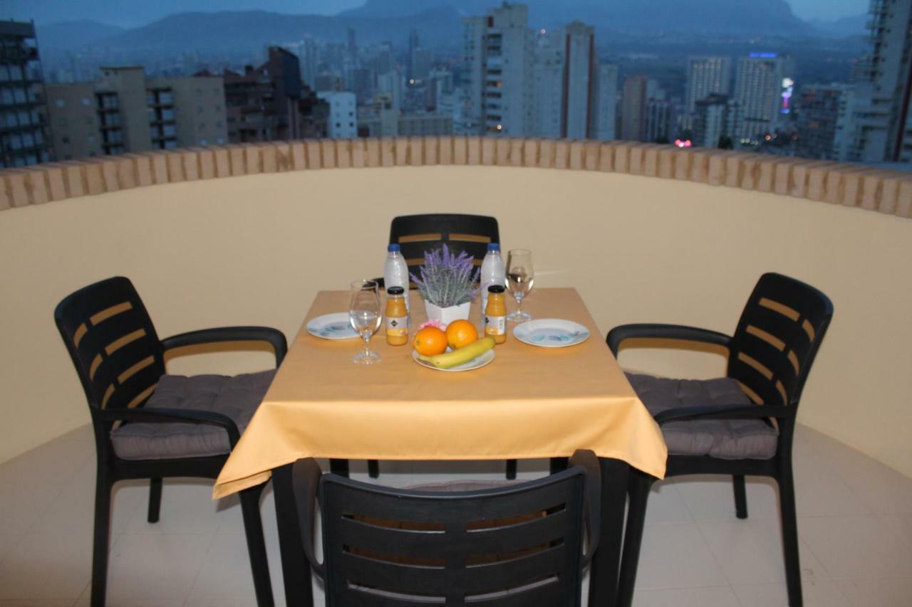 Apartamento Benidorm Viena المظهر الخارجي الصورة